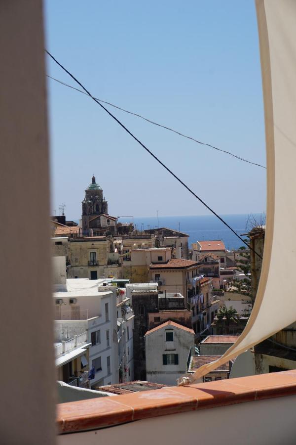 Appartement Donna Rosalia à Amalfi Extérieur photo